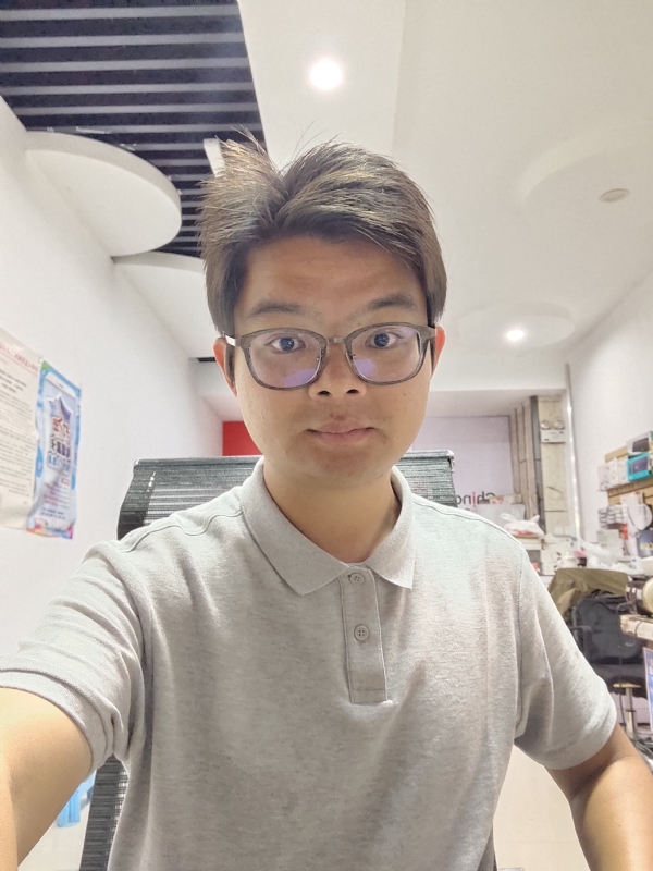 华兴通讯的第一张照片--昆明基督教相亲网